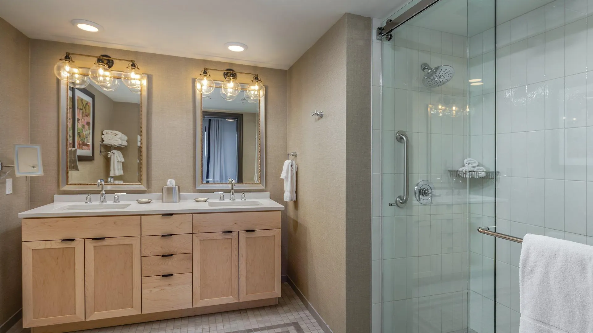 Worldmark Portland Waterfront Park 3*,