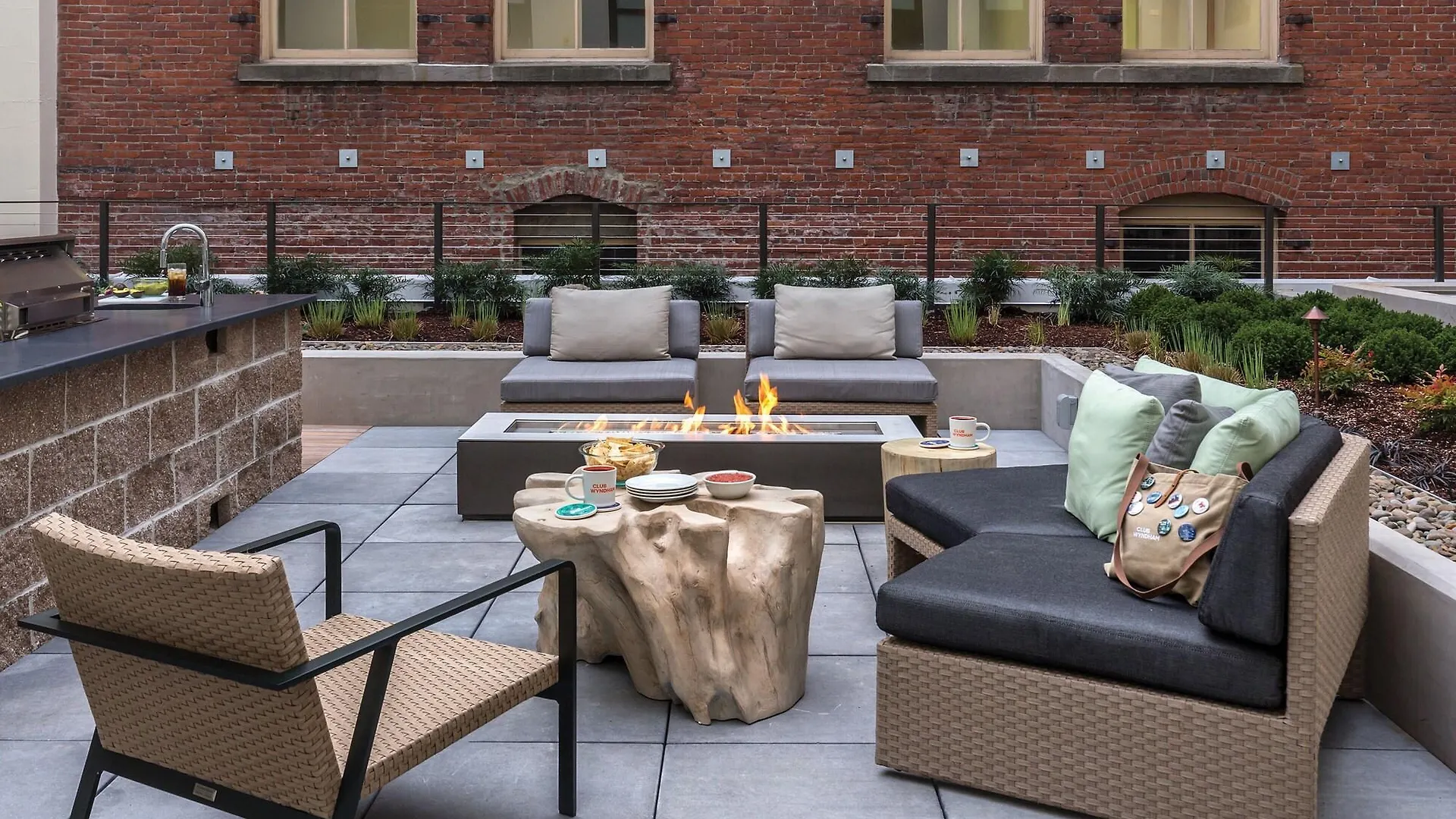 Worldmark Portland Waterfront Park